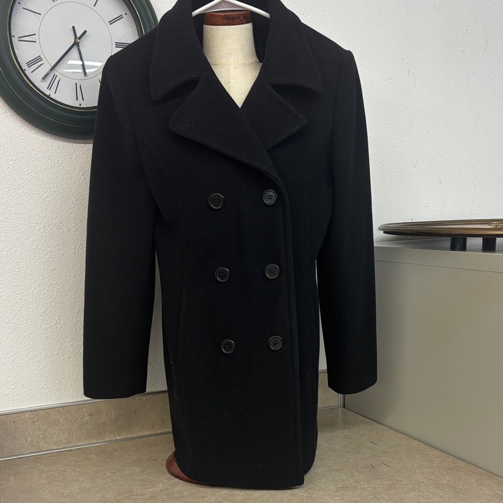 Marvin Richards Elegant Black Peacoat